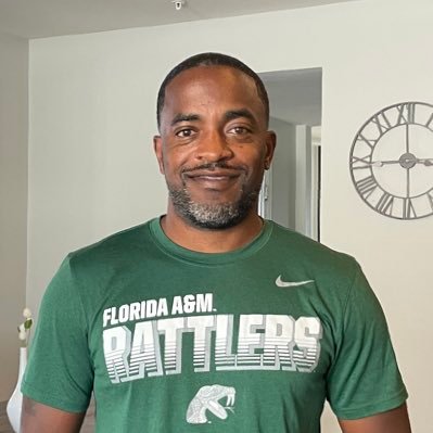 FAMU Alum, Proud Rattler, Father of 4 beautiful girls, Photographer and Cleveland/Ohio State Sports Fanatic