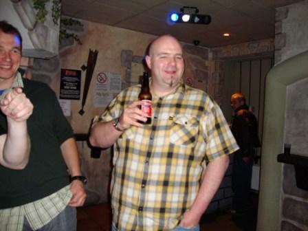 BIGHOWIE1's profile picture. Engineer, Bouncer, Gig nut when i can.