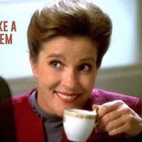 star trek enthusiast(@itsthevoyager) 's Twitter Profile Photo