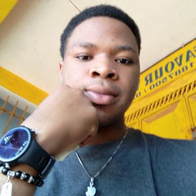 Ezigbonwaboyi's profile picture. Student Pharmacist 💉💊📚🧾