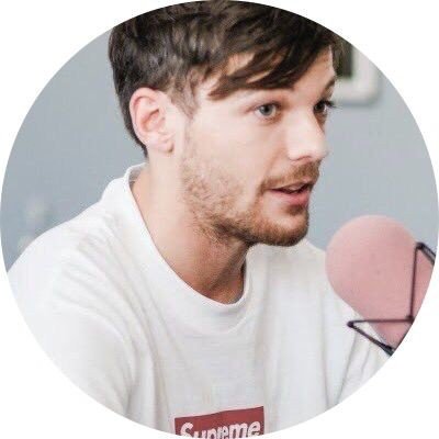 lwt_polaroid's profile picture. eu e o liam assistindo toy story // reserva da @lwtmidnight