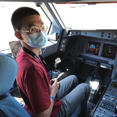 frequent flyer! Follow me on Instagram as @aviation_lf