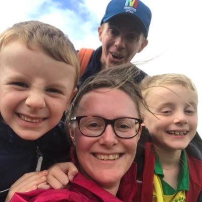 Mum of boys, education PR/marketing with a love of @burnleyofficial and Sauvignon Blanc.