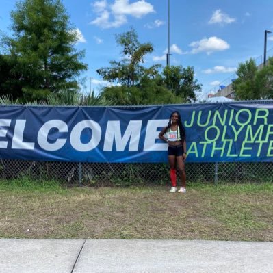 100m(12.5) 60m(8.01)) HJ (5’) 100MH (15.1) 5A region champion {C/o 2022} Warner Robins High School📍📍#TrackAndField #NationallyRanked #senior