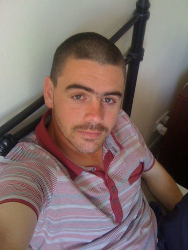 leerovermorgan's profile picture. 