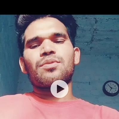 BisenKunar's profile picture. Writter