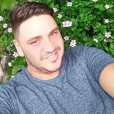 leonard83932232's profile picture. Viva a vida