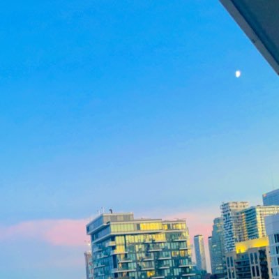 KankshaMasrani's profile picture. 