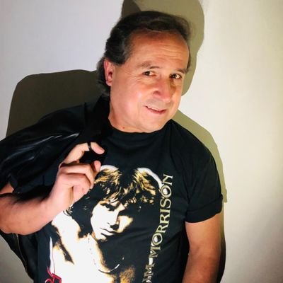 ▫️Amo la Música 🎸
▫️Albo de corazón ⚽️ 🏁
▫️Independiente y respeto todo tipo de opinión ✌🏼
▫️En post de la justicia social ⚖