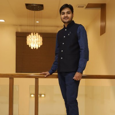 एक स्वाभिमानी भारतीय, सदा राष्ट्रसेवा ऐवं जनसेवा की भावना से ओतप्रोत, भारतीय राष्ट्रीय काँग्रेस का समर्पित कार्यकर्ता
जय हिंद, जय काँग्रेस, विजय काँग्रेस 🇮🇳