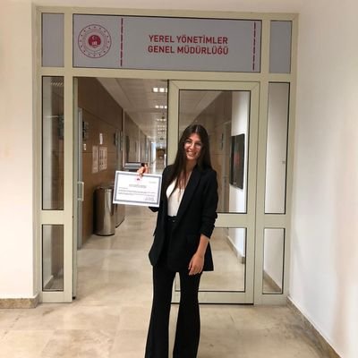 🎓 Marmara Üniversitesi SBF
🇹🇷 Geleceğin 🇹🇷 TEĞMENİ 🇹🇷
🌟