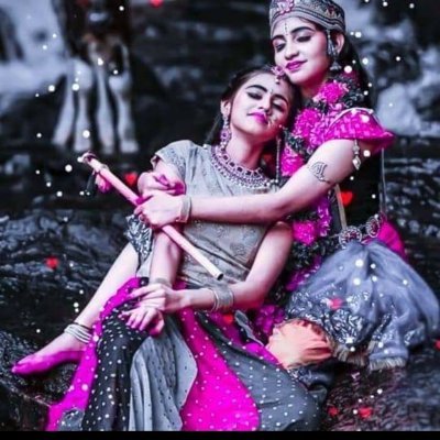 Raat me but prison hu me kya karu meri babe mujhe bhut Marti hi or ho meri bat nhi sunti or mujhe bhut pyaar bi jaati hi pat ladti be hi likin koi bat nhi babu