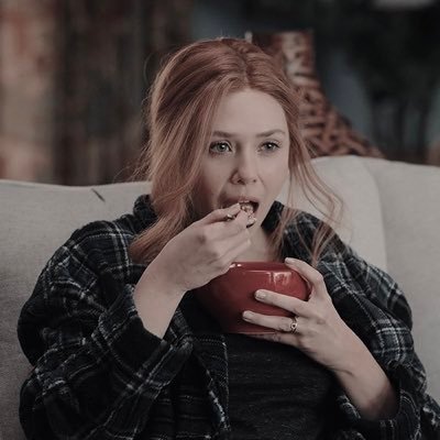 uhohscorpio's profile picture. 22 • INTP • useless lesbian