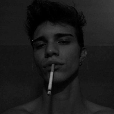 ppf1xDIrdDWnimF's profile picture. 