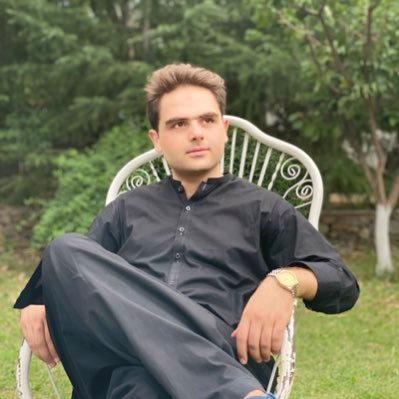 Aimalkh61207798's profile picture. You wish to know where my true loyalties lie? Not with any King or Queen, but with the people.