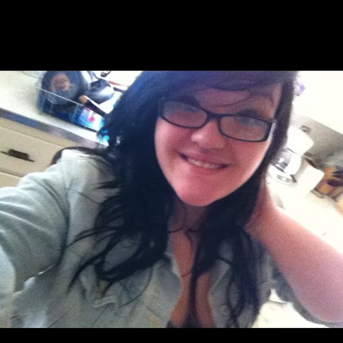 mndrzrlz's profile picture. I'm awesome.