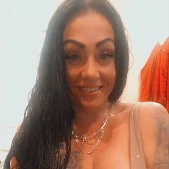 I am a woman,who enjoys to make people happy.I love to see, when my close persons smile.I am a wonderful friend and listener.georginajane46@gmail.com hangout