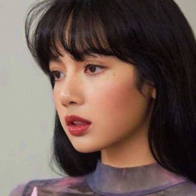 lalalisatan's profile picture. Unique