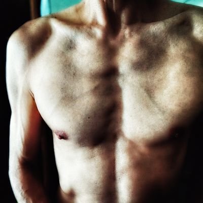 nethi08979552's profile picture. hi