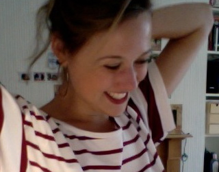 Well hello there! I'm a graphic designer and illustrator, with a penchant for cheese and Scandinavian living.