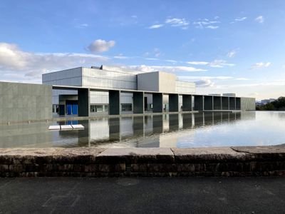 tracery_h's profile picture. 美しい the landmarkは、The silence of the heart and deep impression , 喜びです。　first class architect