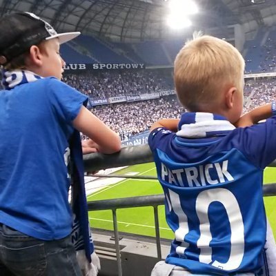 Lechita. Sympatyk Interu, BVB. Lubię też tenis, F1 i NBA.
