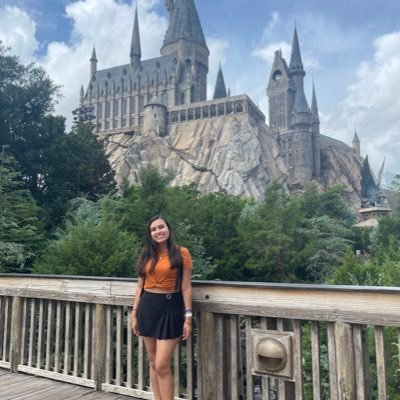 almendralee's profile picture. Sueños frustrados ser criminóloga, repostera y bióloga marina. Actualidad: Abogada PUCP.