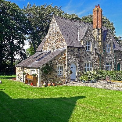 Grade-II listed Cottage built in 1863 in the beautiful hamlet of Hunstanworth | North Pennines AONB | Rewilding the Cottage garden a priority | also @MD_Briggs