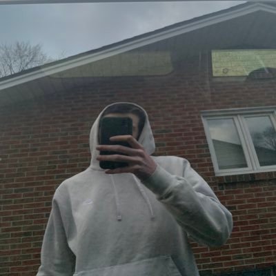 jletteri5's profile picture. 