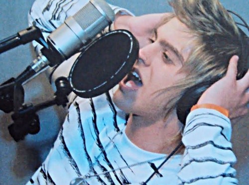 Fã Clube , dedicado ao @thomasrestart , ele é seu sonho ? Então follow-me , Dona : Thais !