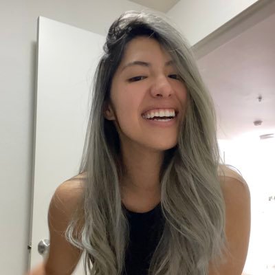 _aliciavazquez's profile picture. Highly motivated, highly caffeinated PR pro.