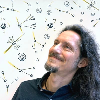 SCIENCE here!✨ …mostly physics, I love that stuff!☄️ Particle physicist at @CERN💥 I write about amazing science & tech!🙌 — He/Him