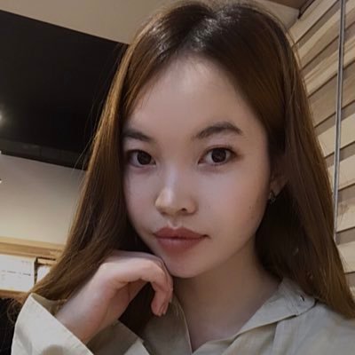 sssdxo's profile picture. ))