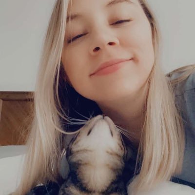 WhitneyArabie's profile picture. 🐱🍜❤️‍🔥