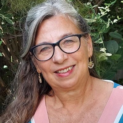 IslaHorvath's profile picture. Foodie.  Yogi.  Beach lover. Retired from, but always supporting, the charitable health sector.