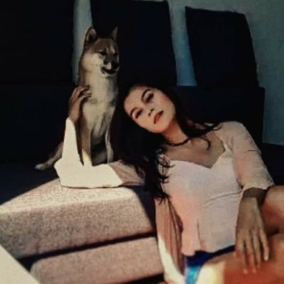 🇩🇪 x 🇯🇵
Community Manager @SaltyLemonEnt x Model @AmiRenate
🎮 x 🐶 x 💃x 🎥