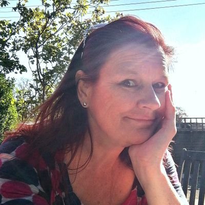 salmons_emma's profile picture. Reflexologist
Socialist 
Mum & carer.
& all in favour of a peasants revolt!