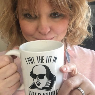 I help kids think and find their voices. English Educator. Wife. Mother. Learner. Opinions are my own. She/her.