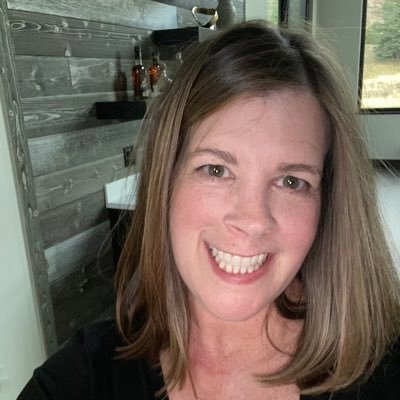 EDHill36295034's profile picture. 