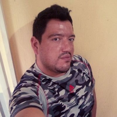 soy un chavo,buena onda,algo sensible,pero buenísima onda