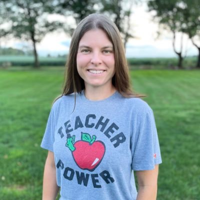 Spanish teacher. Alliance Aviator. World traveler. Mom. Podcaster. Baseball fan. Not in that order.