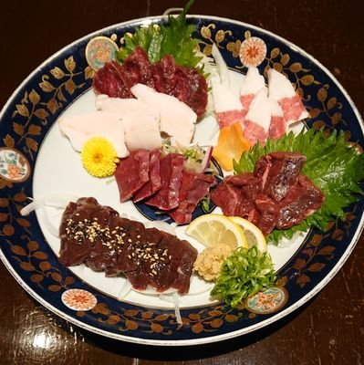 表も裏もない、暇はない。基本いいねしかしない。
こっちの都合(時間)に合わせてくれるなら遊べたり。その気にさせてくれたら何でもあげるよ👗🍭👜💰
