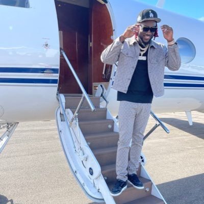 #RUNWAY | King of Tampa | Green Eyes Music Group CEO | “RUNWAY” OUT NOW ON ALL PLATFORMS