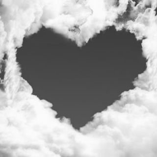 m_i_y_u_821's profile picture. ※無言フォロー失礼します。