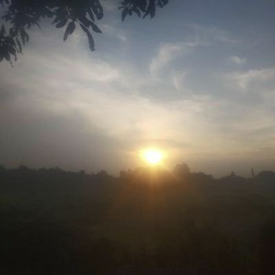 I TRY TO BE HAPPY,I TRY TO ACT LIKE EVERYTHING IS FINE BUT I CANNOT HELP MY SELF BECAUSE LIFE GET HARD ON ME AT YOUNG AGE