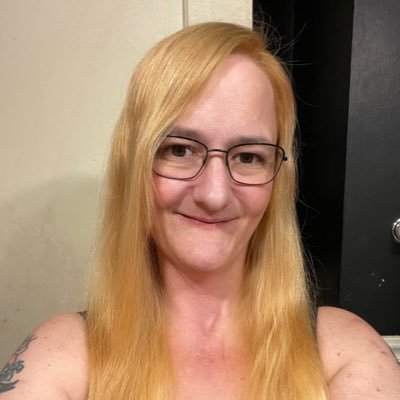 🐍🐉I am a mom and twitch streamer, just out here living life! 🦎🐢🐶🐱🐭🐹