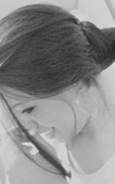 Inrritante, metida, anti-social, engraçada, inteligente, sem criatividade, bacaaaana, grossa, forte, decidida, honesta, determinada.. por: @nahomihelena