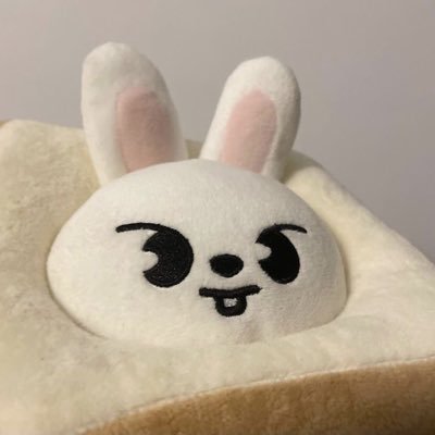 moneyforyyy's profile picture. ใครสนใจกู้เงินเดมทิ้งไว้เลยเดี๋ยวมาตอบ- ขอเอกสารเยอะ/ประวัติผ่าน=โอน ถ้าเต็ม=ไม่ตอบแชท รีวิว #ออมforyou