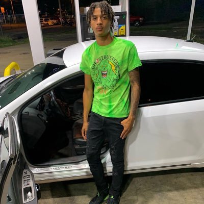 GloManK1's profile picture. 6’4 Guard / 2020 / SouthWest TN MBB Commit 🔴🐶 / Philippians 4:13 🙏🏽💜 / 9️⃣0️⃣1️⃣〽️