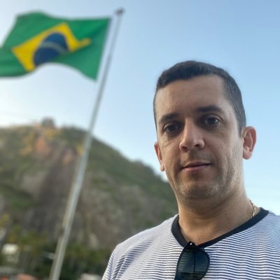 fmarinho001's profile picture. Extrema direita! quanto mais longe da esquerda, melhor!!